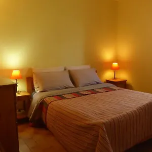  Bed and breakfast Les Pucines T2 Bas De